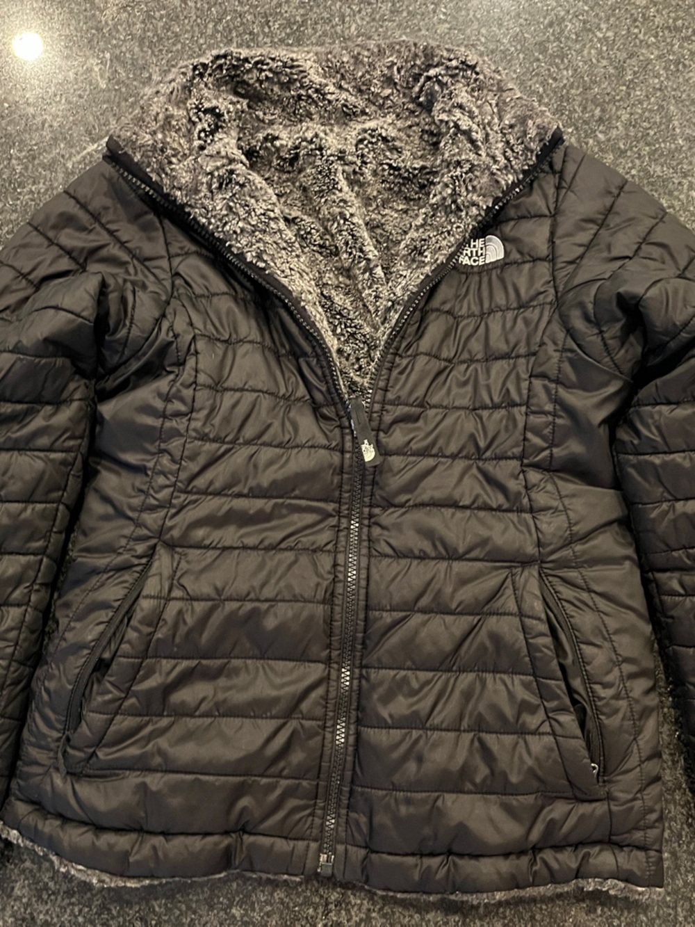 The North Face MossBud Lined Black Quilted Puffer Jacket girls 14/16